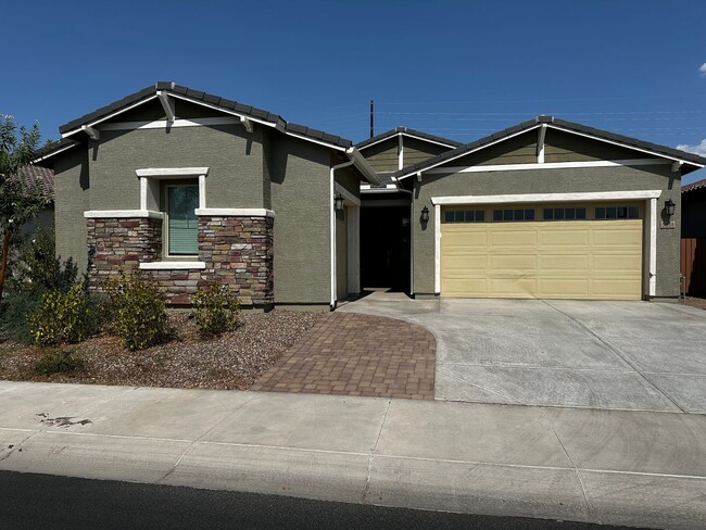 property at 5851 S Delaware St