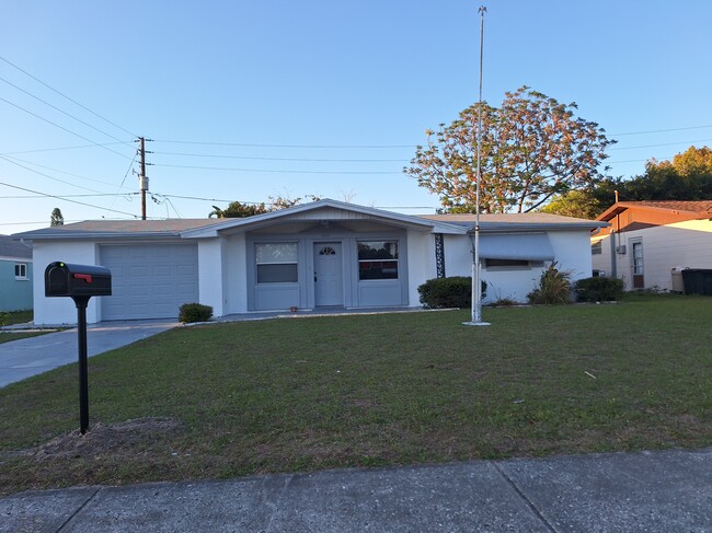 property at 5117 Beacon Hill Dr