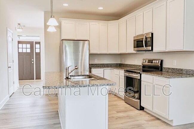 133 Shumard Ln in Taylors, SC - Building Photo - Building Photo