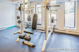 55 Presidential Dr, Unit 6 in Quincy, MA - Foto de edificio - Building Photo