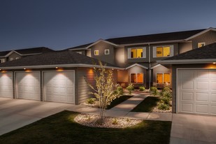 Boulder Pointe Townhomes