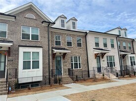 3243 Bartee Walk in Suwanee, GA - Building Photo