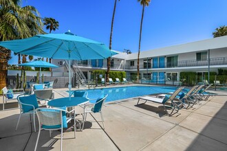 The Float in Palm Springs, CA - Foto de edificio - Interior Photo