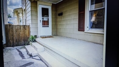 542 Buckeye St in Miamisburg, OH - Building Photo - Building Photo