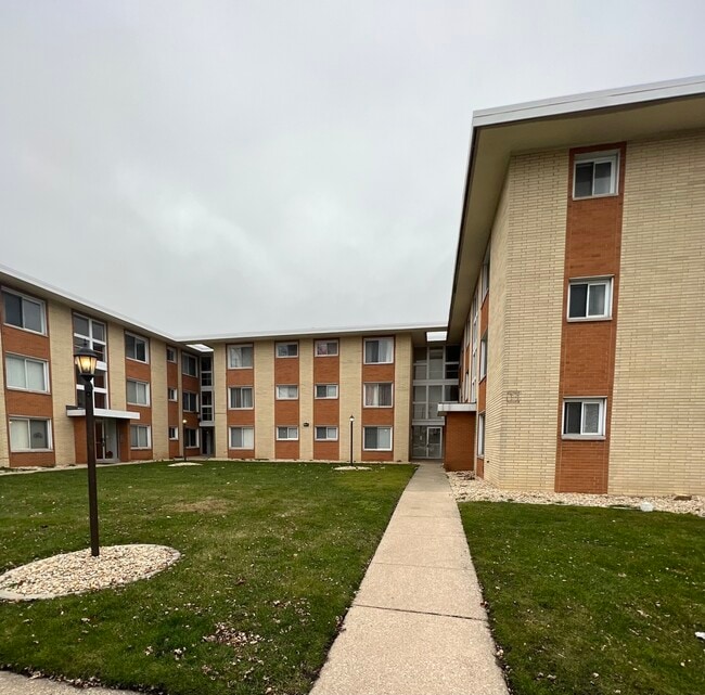 property at 14633 Keystone Ave