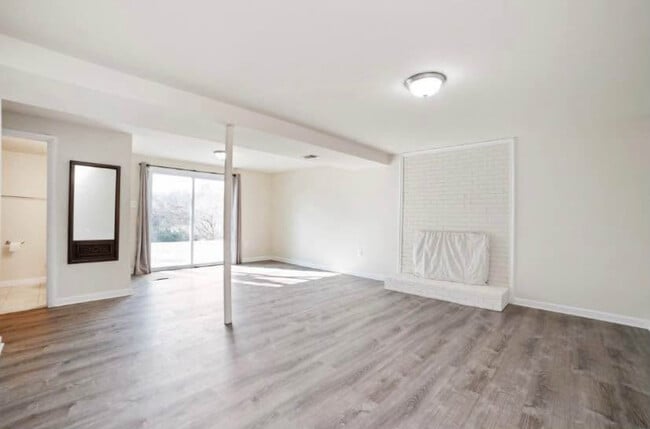 4543 Kingston Rd in Woodbridge, VA - Building Photo - Building Photo