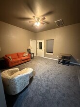 314 W Illinois Ave in Chickasha, OK - Building Photo - Building Photo