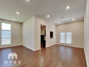 803 Golden Bell Wy in Villa Rica, GA - Building Photo - Building Photo