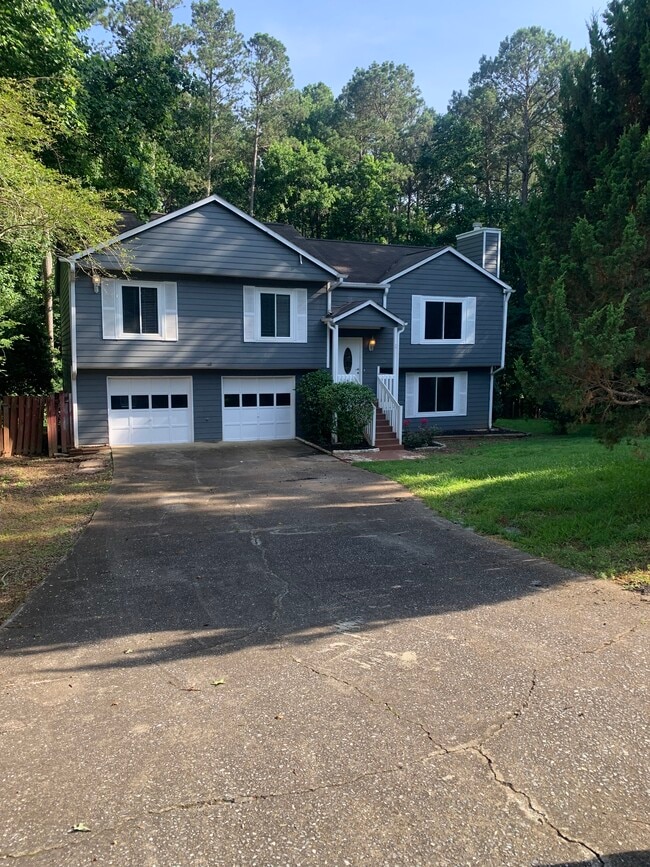 property at 5812 Sailboat Pointe