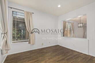 105 E Piccolo Ct in Queen Creek, AZ - Building Photo - Building Photo