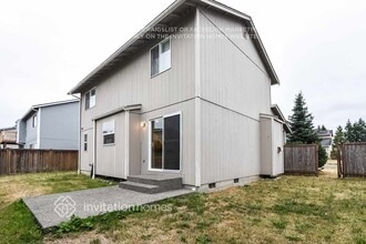 8217 186th St Ct E in Puyallup, WA - Building Photo - Building Photo