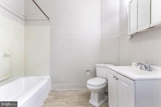 2035 S Frazier St in Philadelphia, PA - Building Photo - Building Photo