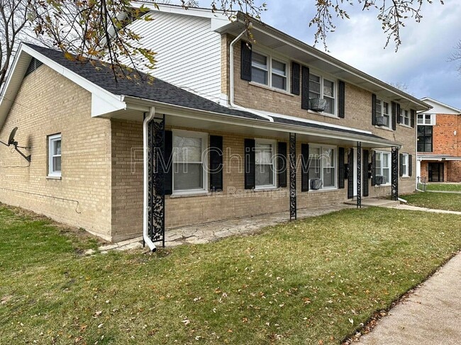 14500 Cottage Grove Ave in Dolton, IL - Building Photo - Building Photo