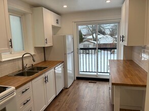 83 Claremore Av in Toronto, ON - Building Photo - Building Photo