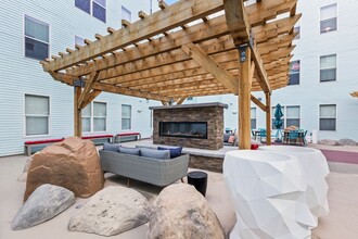 Canyon Flats in Reno, NV - Foto de edificio - Building Photo