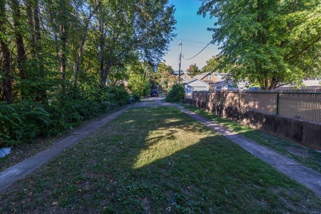 6251 Odell St in St. Louis, MO - Foto de edificio - Building Photo