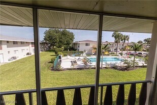 341 Joel Blvd in Lehigh Acres, FL - Building Photo