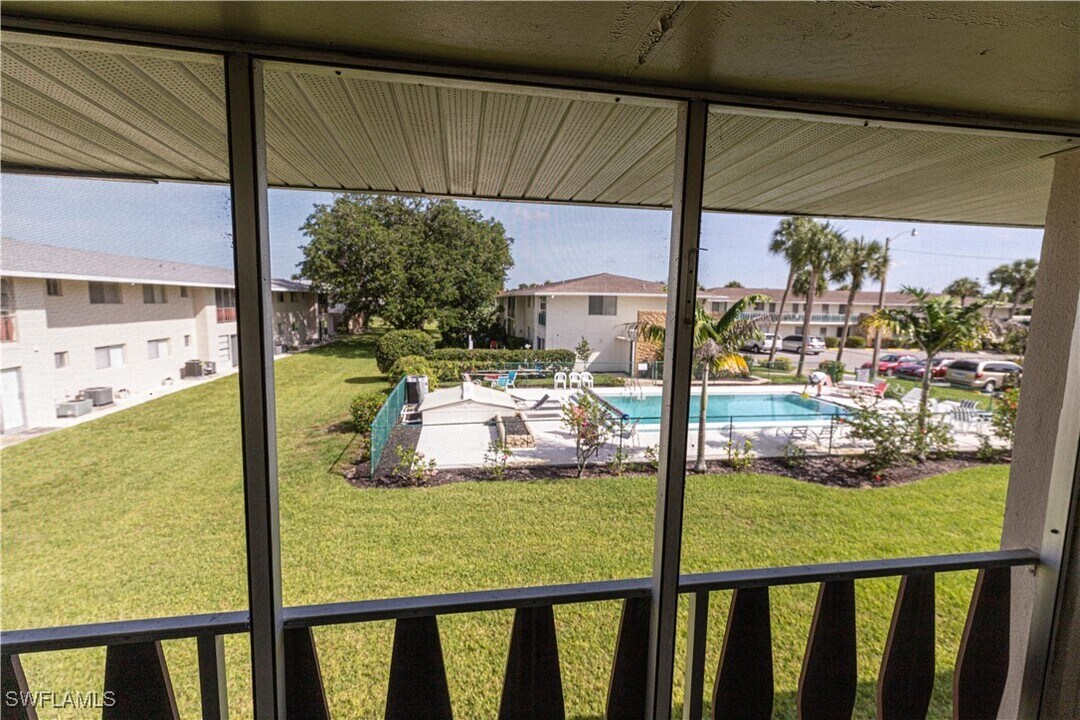 341 Joel Blvd in Lehigh Acres, FL - Building Photo