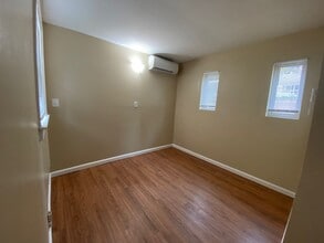 1113-1117 T St in Sacramento, CA - Building Photo - Building Photo