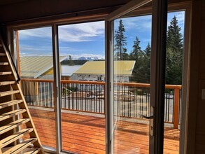 1177 Virginia Lynn Wy in Homer, AK - Building Photo - Building Photo