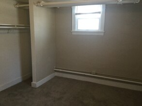 264 College St SE in Valley City, ND - Building Photo - Building Photo