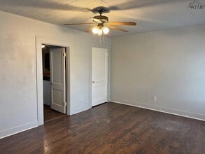 1661 1/2 Collins Ave in Wichita Falls, TX - Building Photo - Building Photo
