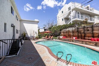 2721 2nd St in Santa Monica, CA - Building Photo - Building Photo
