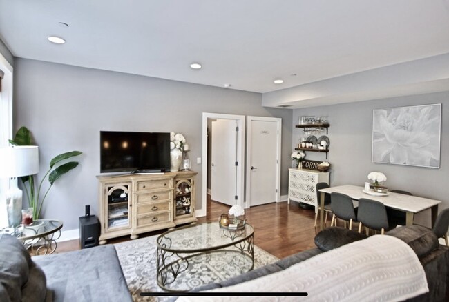 1535 North Philip Street, Unit Olde Kensington Gem
