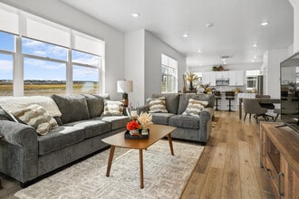 Innovation Park at Holbrook Farms in Lehi, UT - Foto de edificio - Building Photo