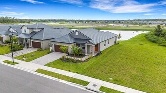 11858 Lilac Pearl Ln in Parrish, FL - Building Photo