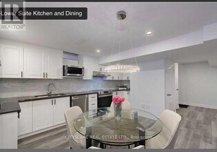 3170 Southwind Rd in Mississauga, ON - Building Photo - Building Photo