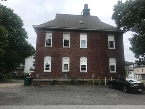 173 Highland Ave in Fitchburg, MA - Building Photo - Building Photo