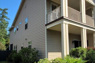 60 Teachers Row in Richmond Hill, GA - Building Photo - Building Photo