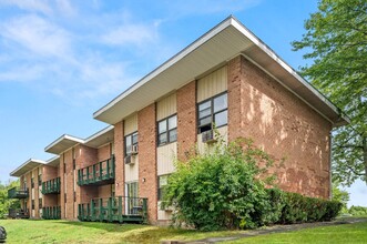 Liberty Manor Apartments in Liberty, NY - Building Photo - Building Photo