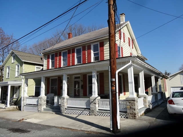 property at 35 S Rosanna St