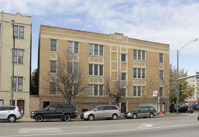 3052-3056 N Ashland Ave in Chicago, IL - Building Photo - Building Photo