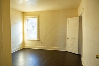 42 Dorchester St in Worcester, MA - Building Photo - Building Photo