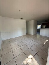 3815 NW 13th Ave in Miami, FL - Building Photo - Building Photo