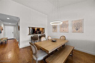 1150 Yesica Ann Cir in Naples, FL - Building Photo