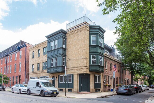 2061 Kater St in Philadelphia, PA - Building Photo - Building Photo