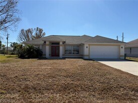 414 SE 7th St in Cape Coral, FL - Building Photo