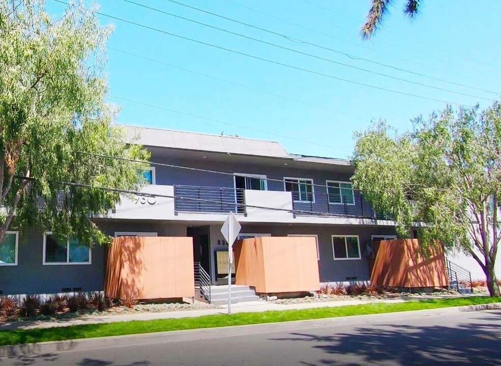 9301 Lucerne Ave in Culver City, CA - Building Photo