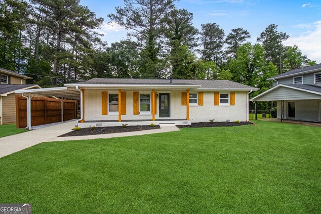 2148 Green Forrest Dr in Decatur, GA - Building Photo - Building Photo