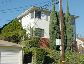 2017 Hoover St in Los Angeles, CA - Building Photo - Building Photo