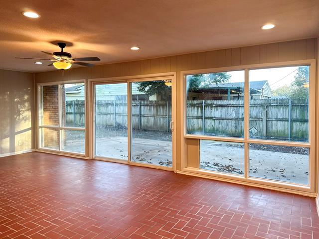 1505 Ronne Dr in Irving, TX - Building Photo - Building Photo