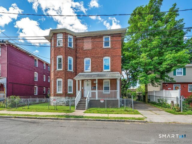 63 Seyms St in Hartford, CT - Building Photo - Building Photo