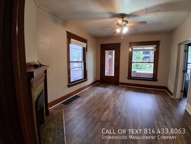property at 622 E 6th St