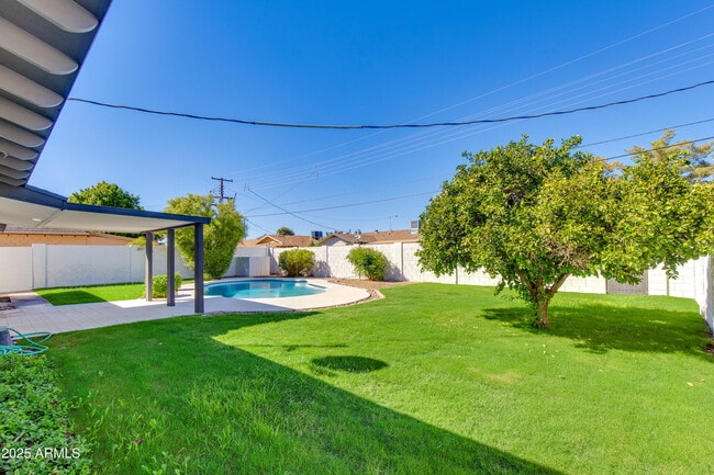 8650 E Roanoke Ave in Scottsdale, AZ - Building Photo - Building Photo