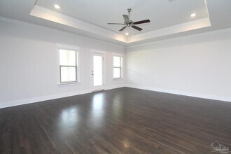 717 Brambling Ct in Cantonment, FL - Foto de edificio - Building Photo