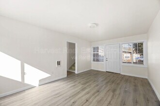 3947 Angelo Ave in Oakland, CA - Building Photo - Building Photo